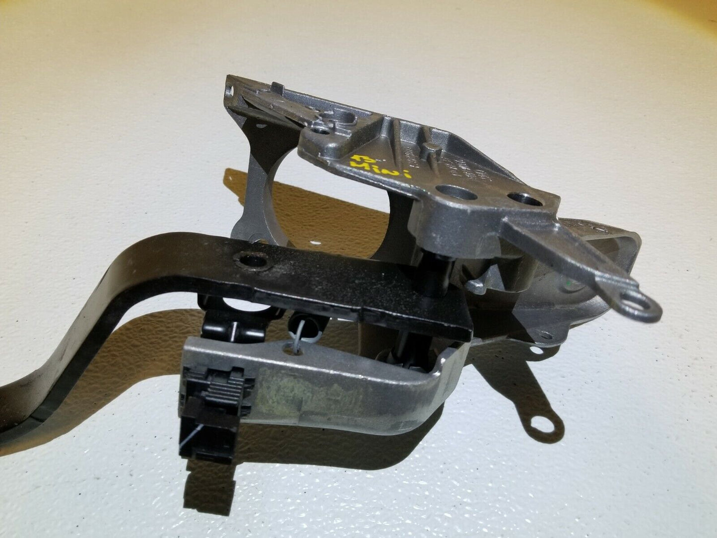 10 11 12 13 Mini Cooper R56 At Brake Pedal OEM
