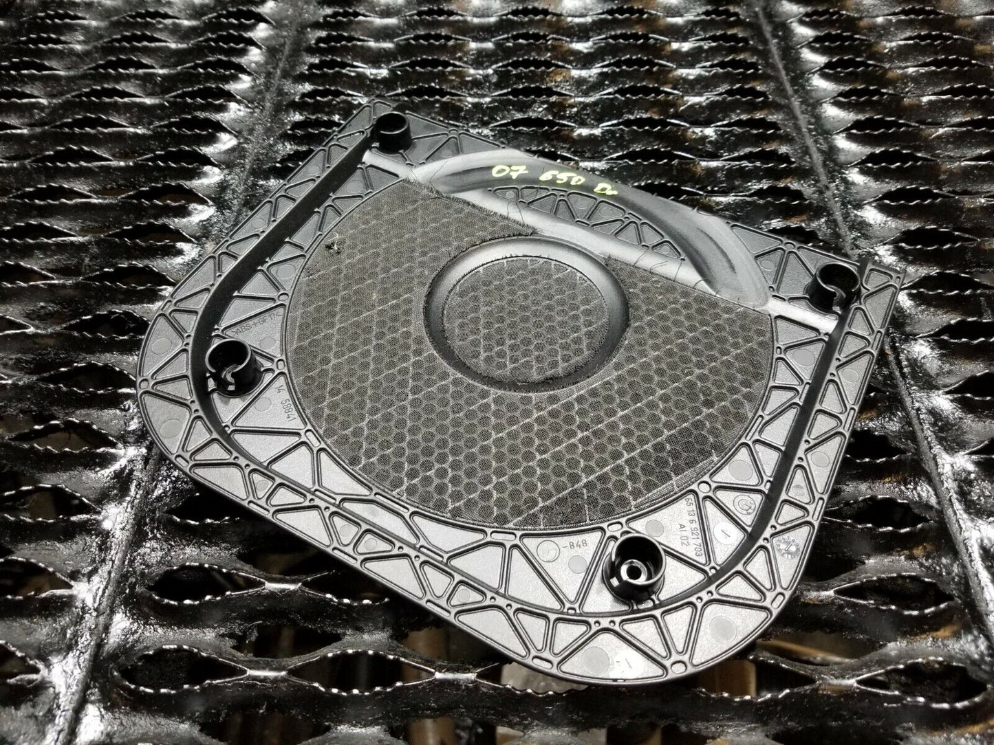 06 07 08 09 10 BMW 650i E63 Under Seat Speaker Cover Driver Left OEM