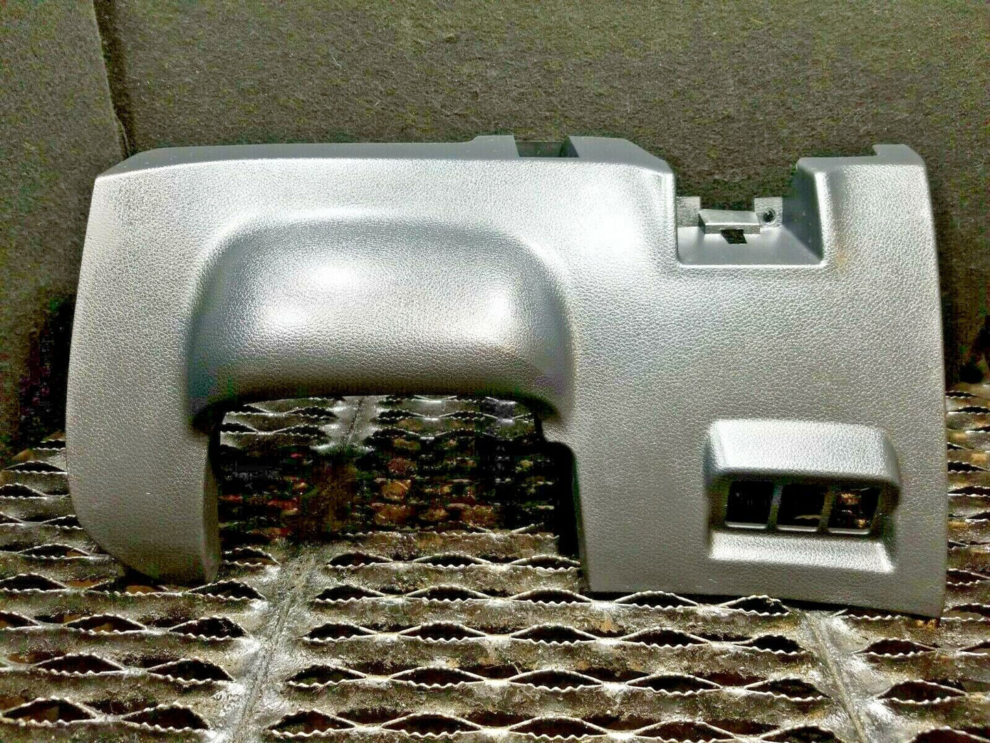 16 17 18 Nissan Sentra Instrument Panel Dash Lower Trim Panel OEM 40k