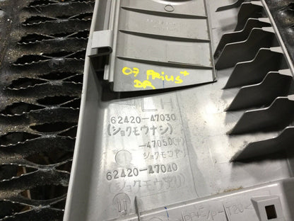 05 06 07 08 09 Toyota Prius Driver Left Center Seatbelt Upper B Pillar Trim OEM