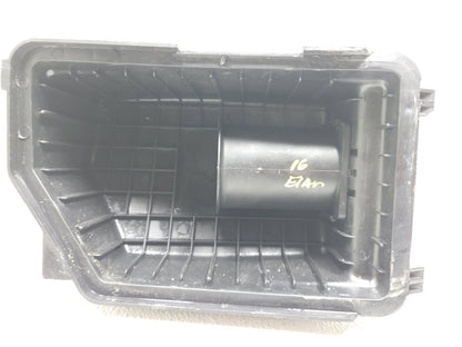 14 15 16 Hyundai Elantra Air Filter Cleaner Housing 1.8l OEM Sdn