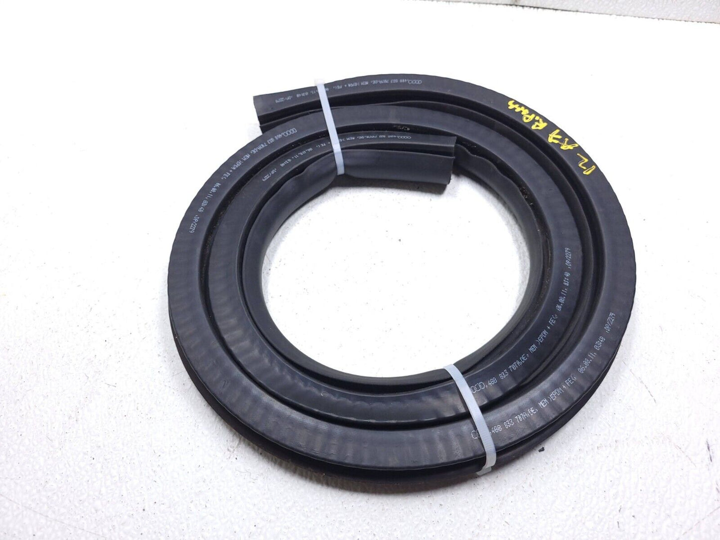 12 13 14 15 16 17 Audi A7 Door Weatherstrip Seal Rear Right Passenger Side OEM