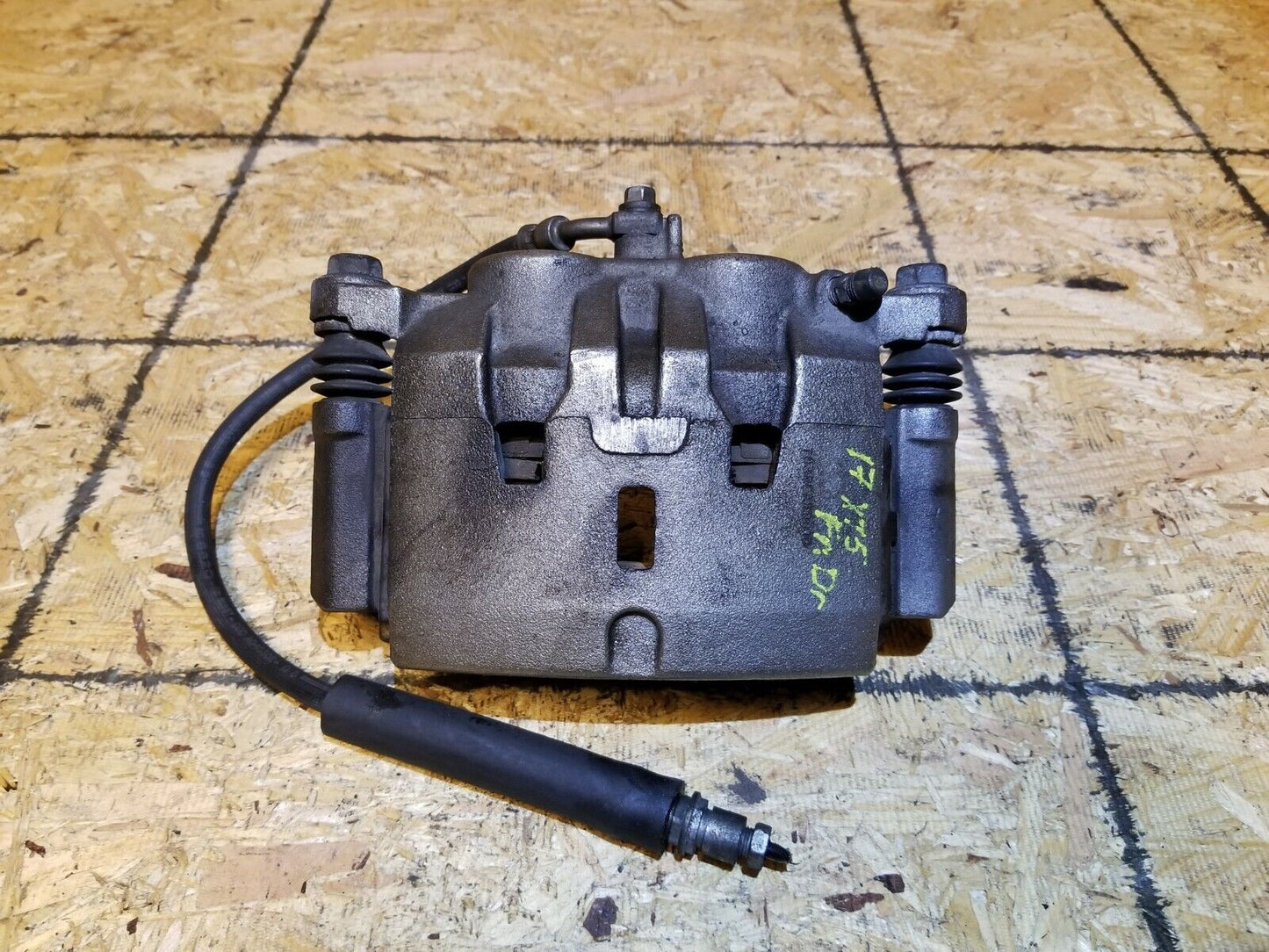 17 18 19 20 Cadillac Xt5 Front Brake Caliper Left Driver Side OEM 34k