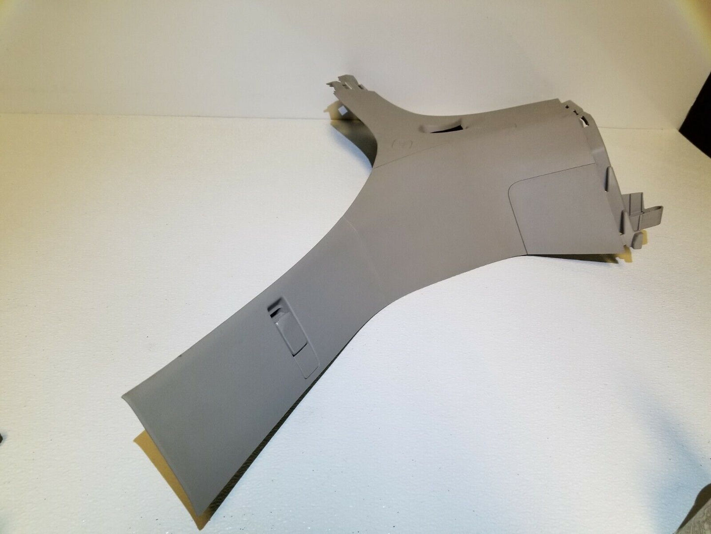 11 12 13 Honda Odyssey Right Rear Passenger Side Pillar Trim Cover OEM