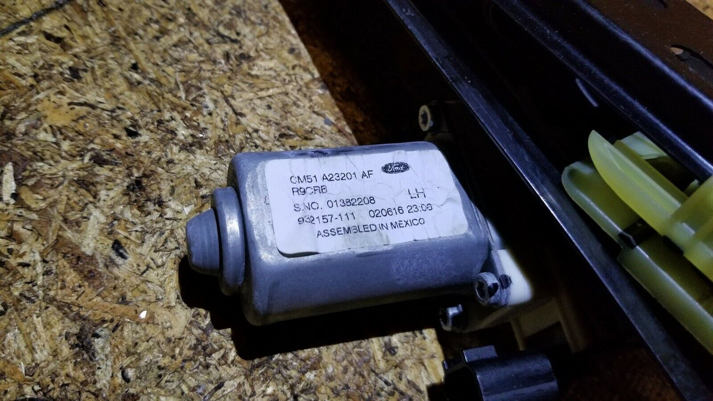 15 16 17 18 Ford Focus Front Left Driver Door Window Regulator Motor OEM 14k
