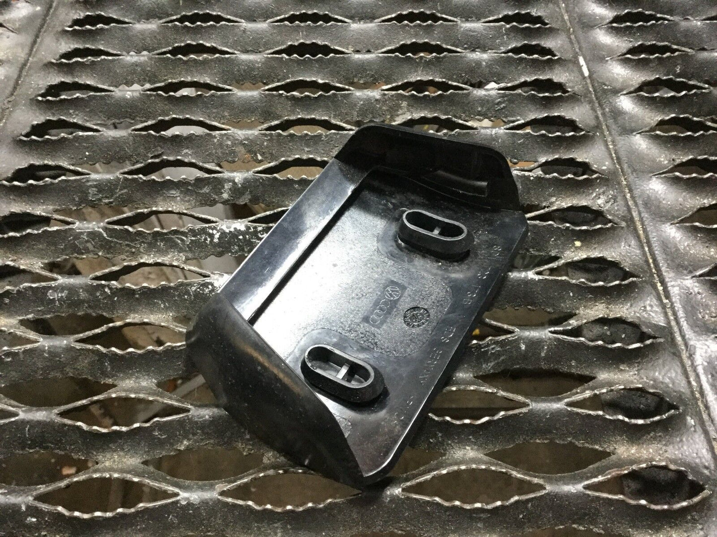 05 06 07 08 Audi A4 Break Pedal Cover OEM