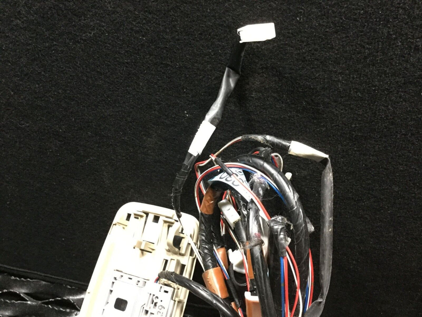 04 05 06 07 08 09 Toyota Prius Rear Interior Dome Light W/ Wire Harness OEM