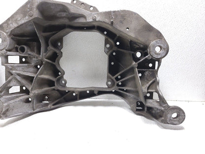 12 13 14 15 16 17 Audi A7 Automatic Transmission Crossmember Mount Bracket OEM