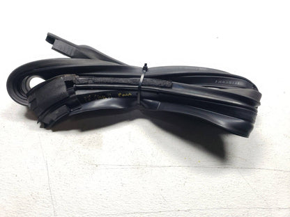 15 16 17 18 Dodge Challenger Right Pass Upper Door Body Weatherstrip Seal OEM