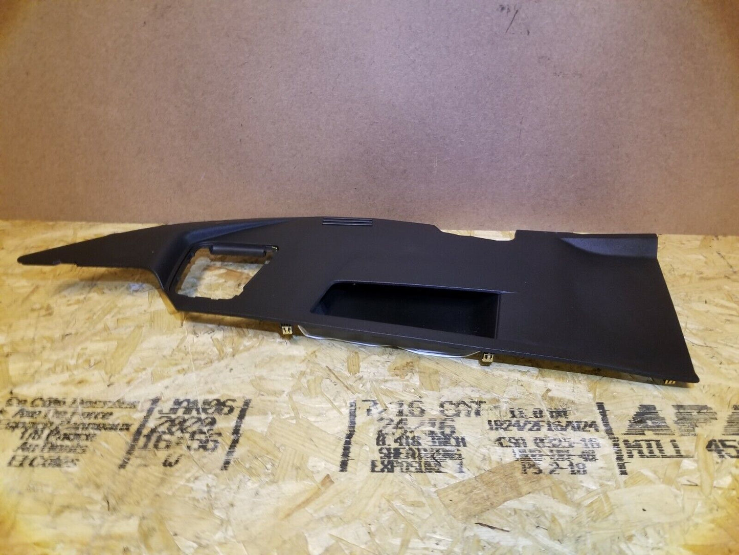 15 16 17 Chevrolet Equinox Center Console Trim Panel Pass Side Right Rh OEM 24k