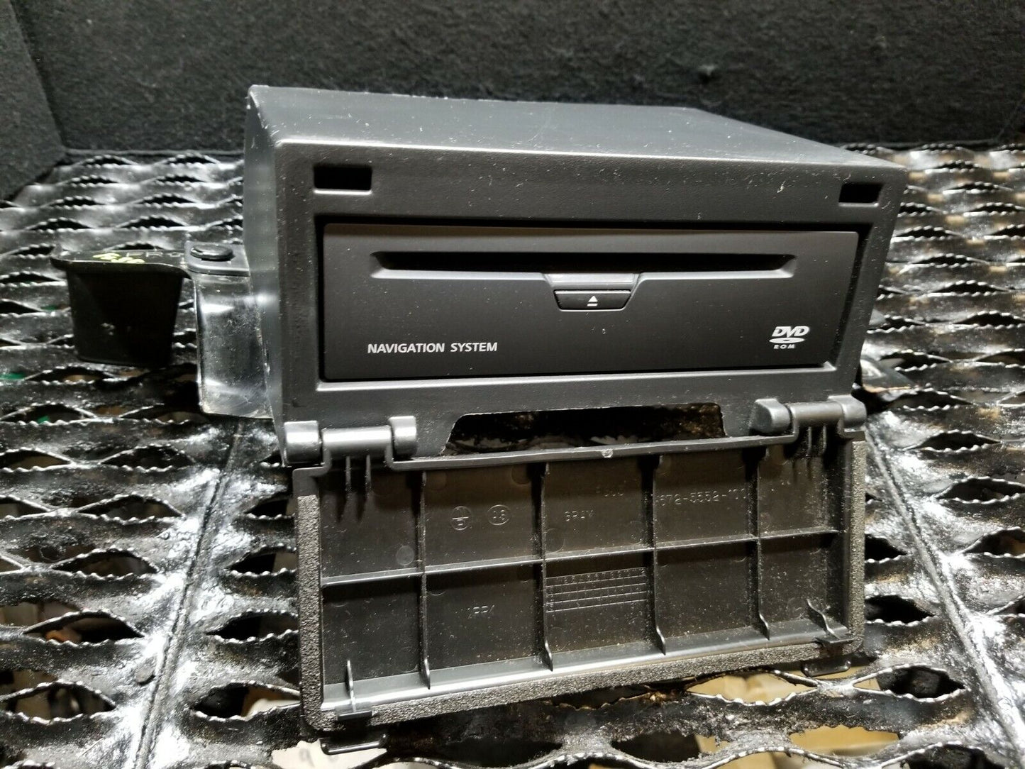 06 07 08 Infiniti Fx35 Navigation Dvd Player W/ Bracket OEM