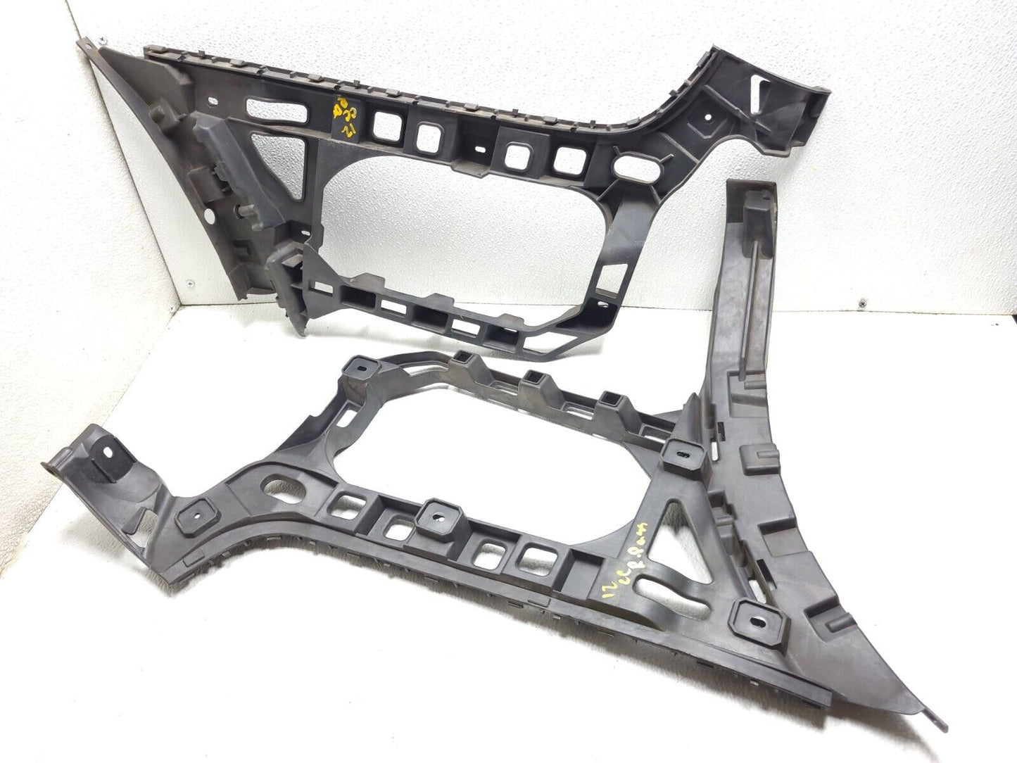 09 10 11 12 Volkswagen Cc Rear Bumper Bracket Left & Right Pair OEM