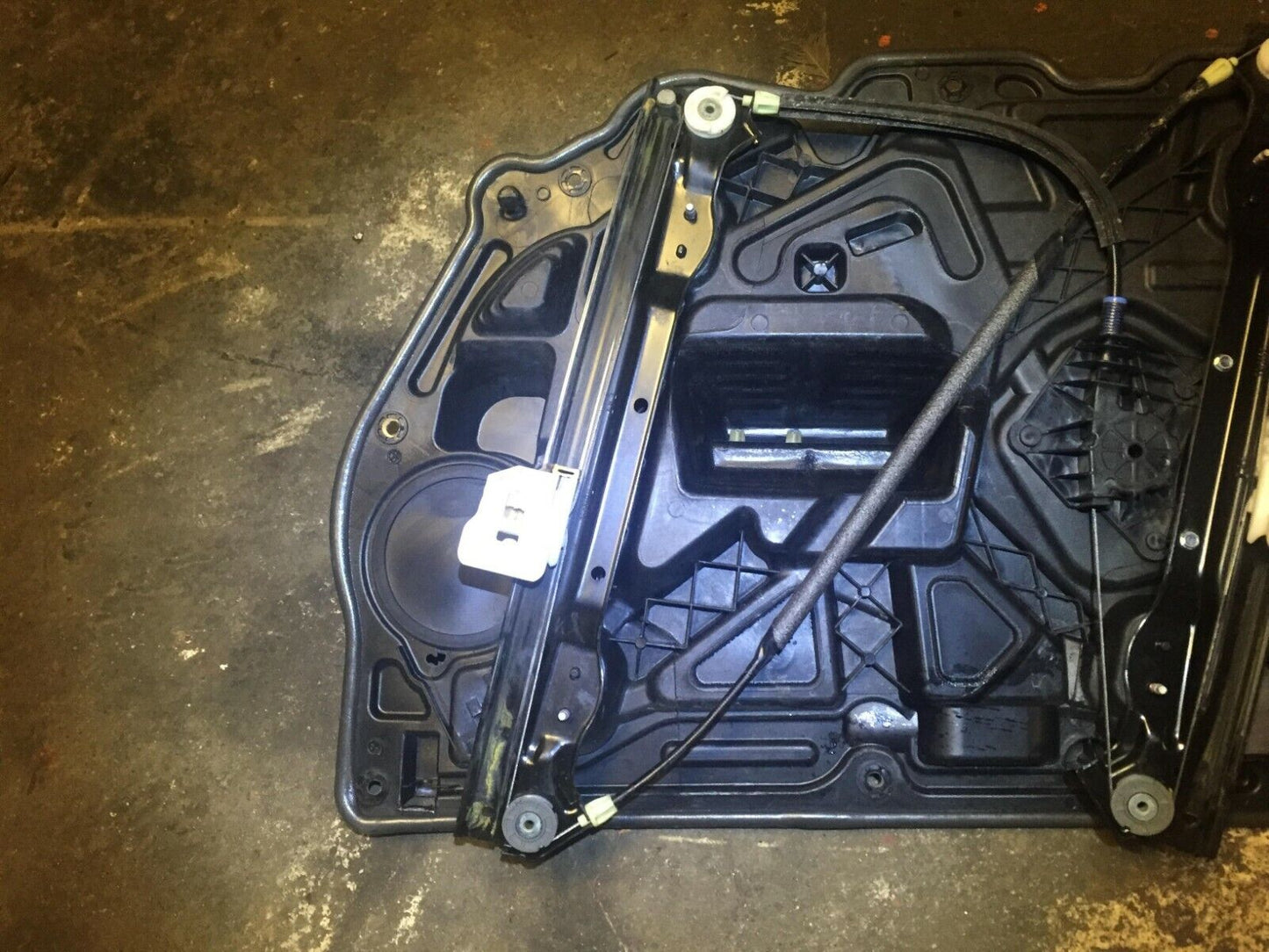 11 12 13 14 Dodge Avenger Front Left Driver Window Regulator Panel OEM D37