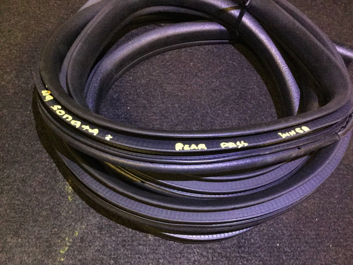 06 07 08 09 10 Hyundai Sonata Rear Right Door Inner Weatherstrip Seal OEM D12