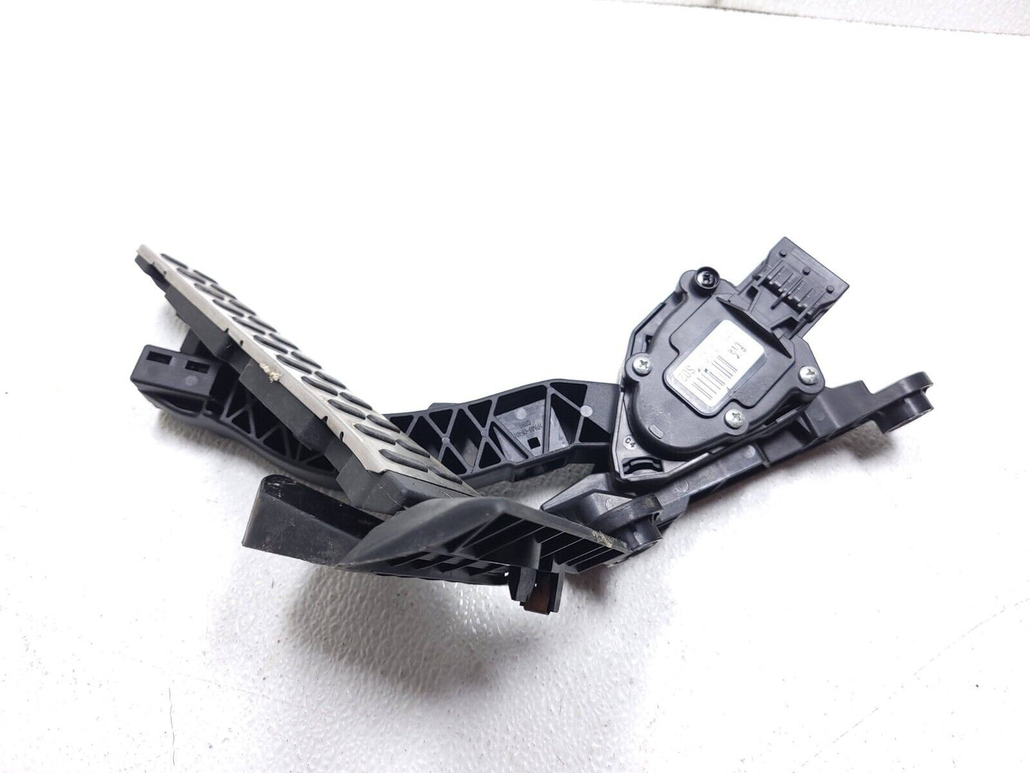 14 15 16 17 Hyundai Elantra Gt Accelerator Gas Pedal OEM