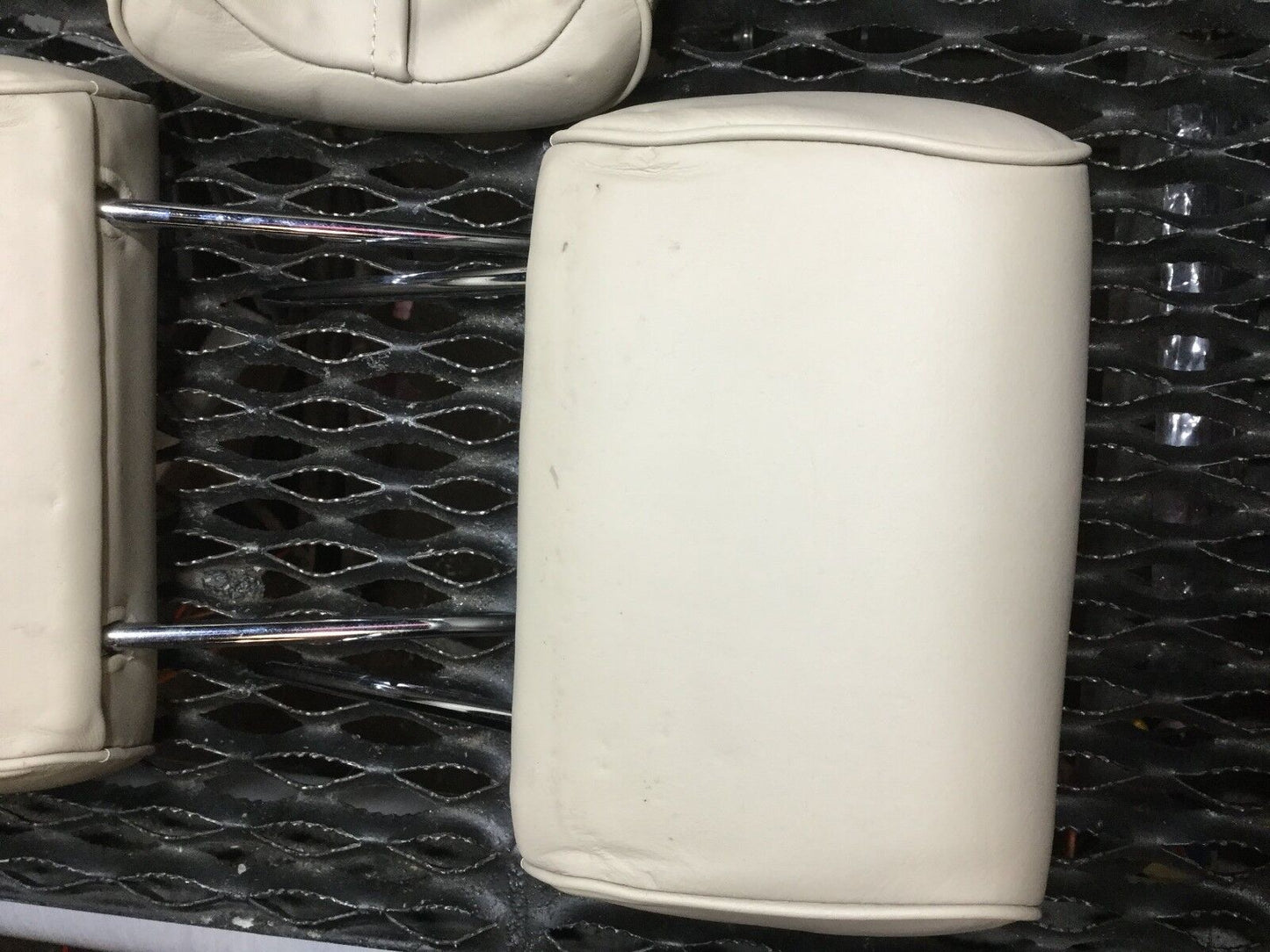 98 99 00 01 02 03 04 05 Lexus GS300 Rear Seat Headrest 3pcs OEM Leather