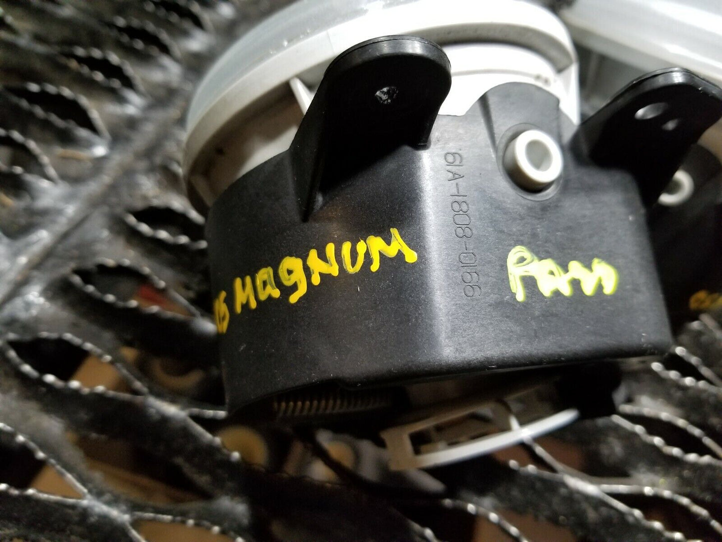 05 06 07 Dodge Magnum Rt Fog Light Lamp Left And Right 2psc OEM