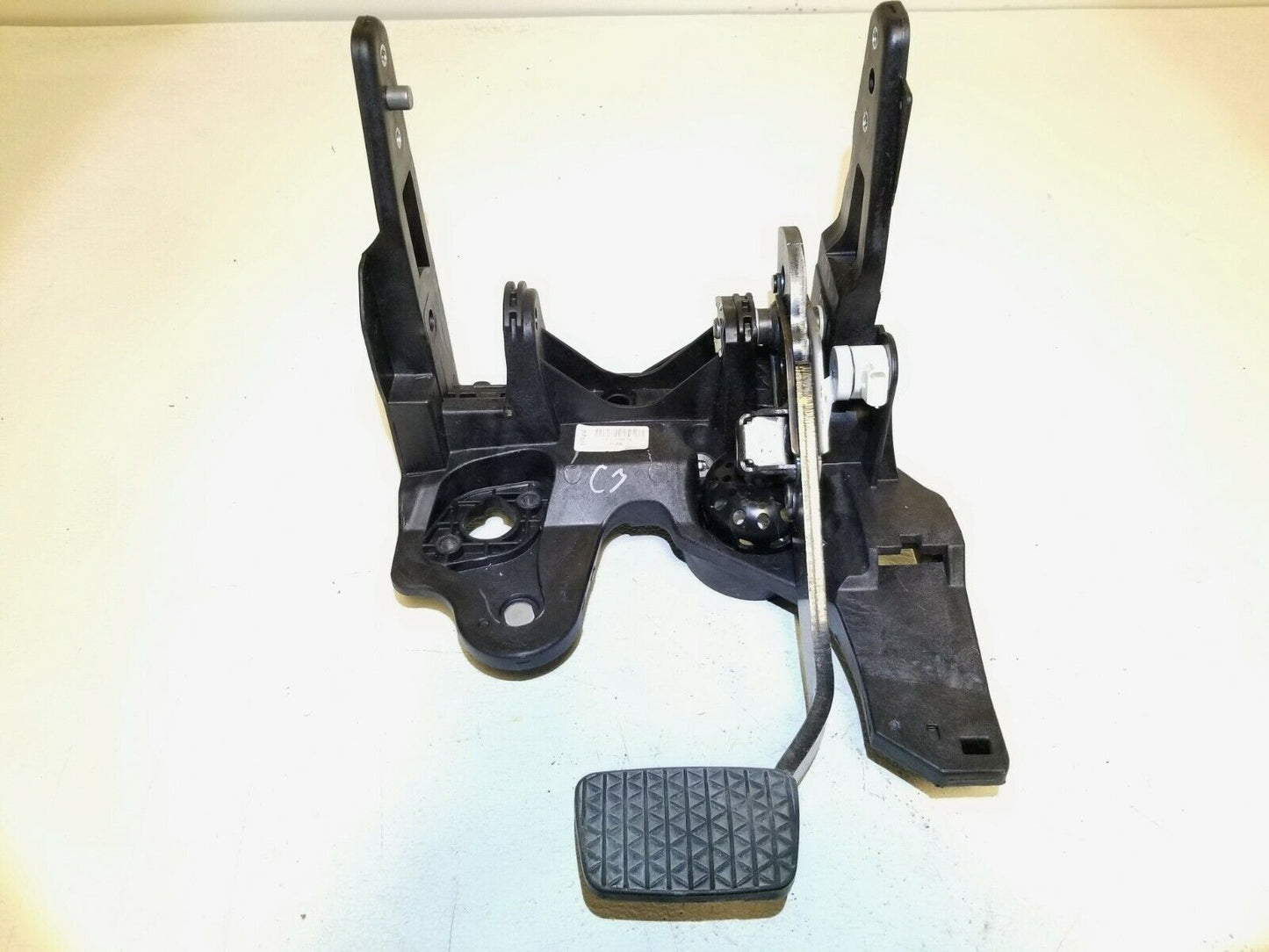 11 12 13 14 15 Chevy Cruze Brake Pedal OEM 23k Miles