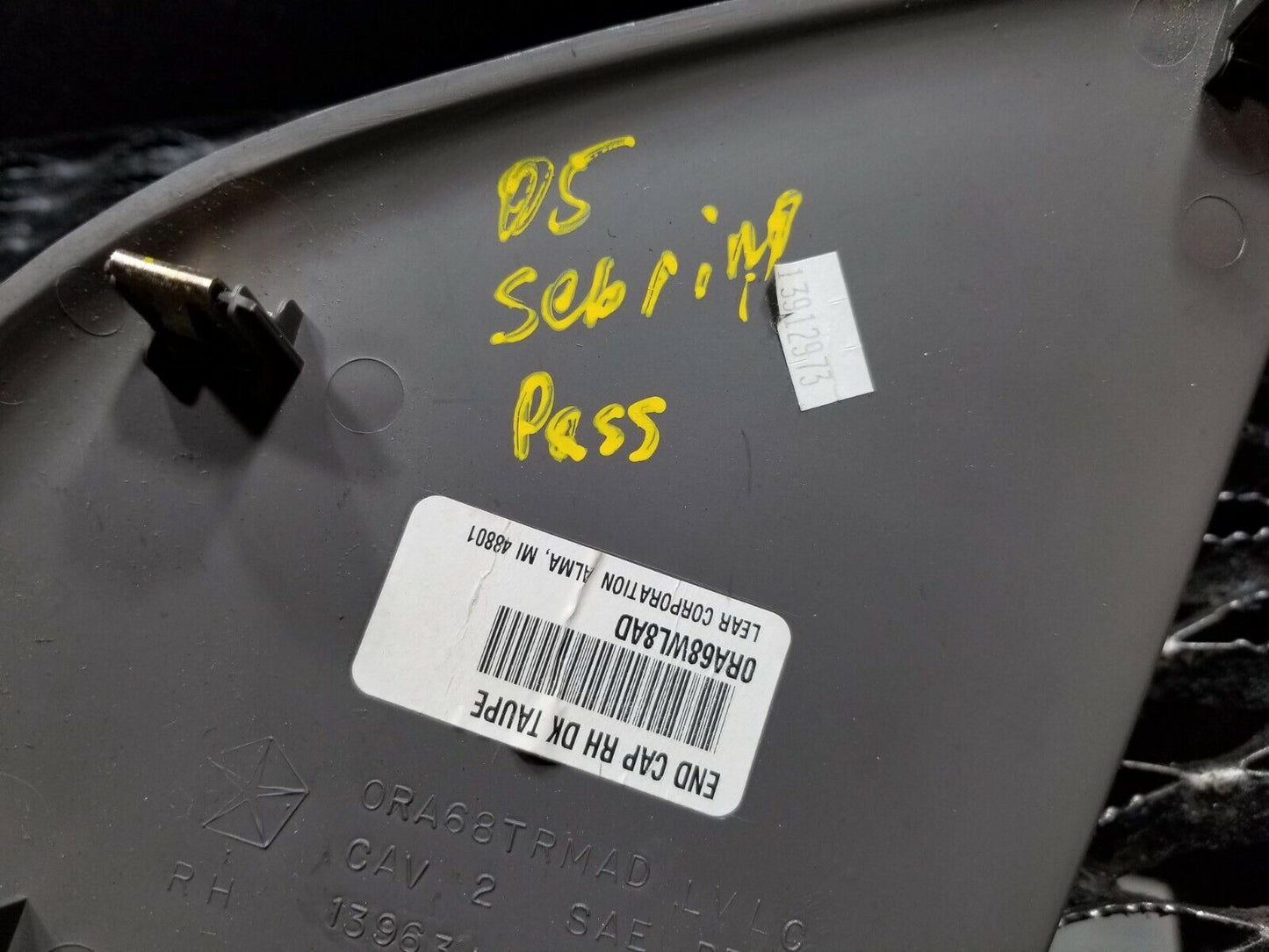 04 05 06 Chrysler Sebring Convertible Dash End Cap Cover Right Pass Side OEM