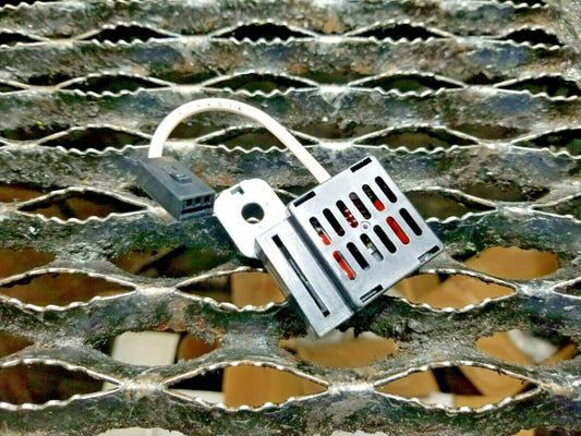 16 17 18 Nissan Sentra Rear Back Window Glass Defrost Relay OEM 40k