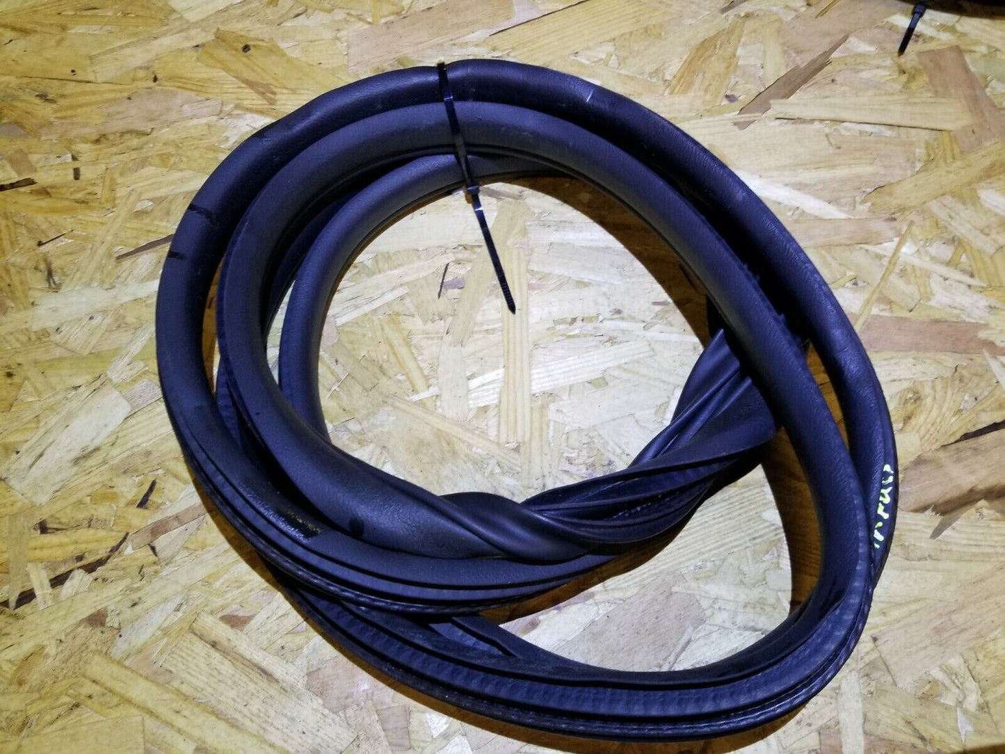 15 16 17 Acura TLX Front Right Passenger Door Weather Strip Seal OEM