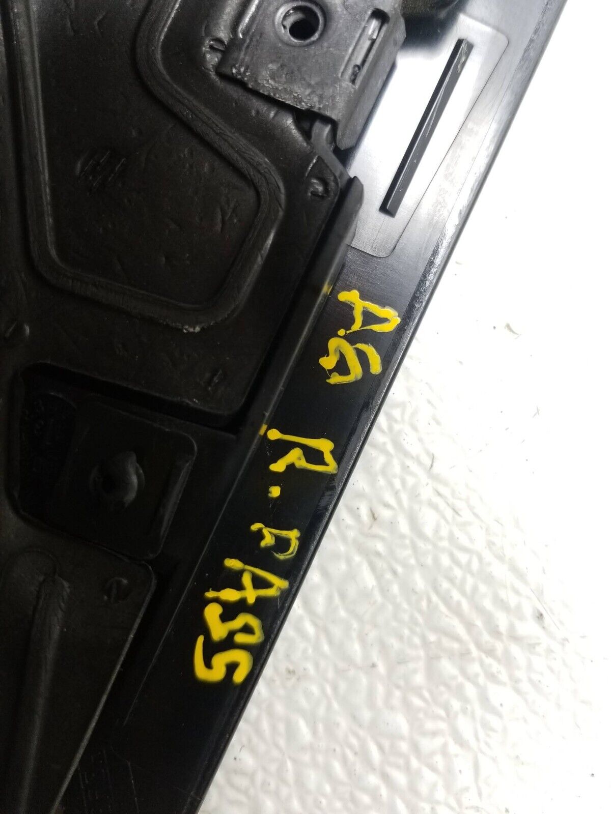 12 13 14 15 16 17 Audi A6 Rear Right Pass Side Door Corner Molding Cover OEM