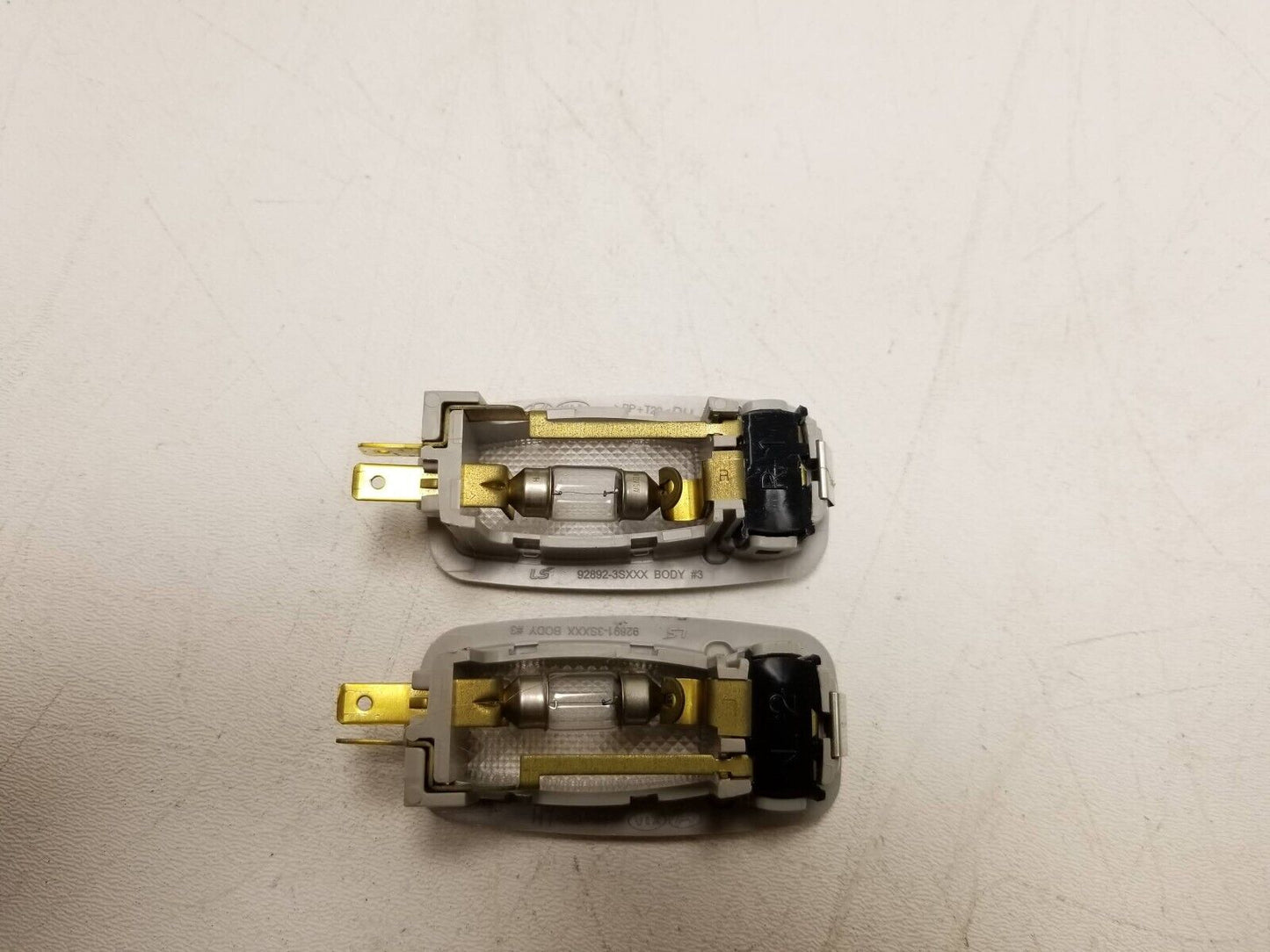 20 21 22 Hyundai Venue Interior Overhead Sun Visor Dome Light Lamp Pair OEM