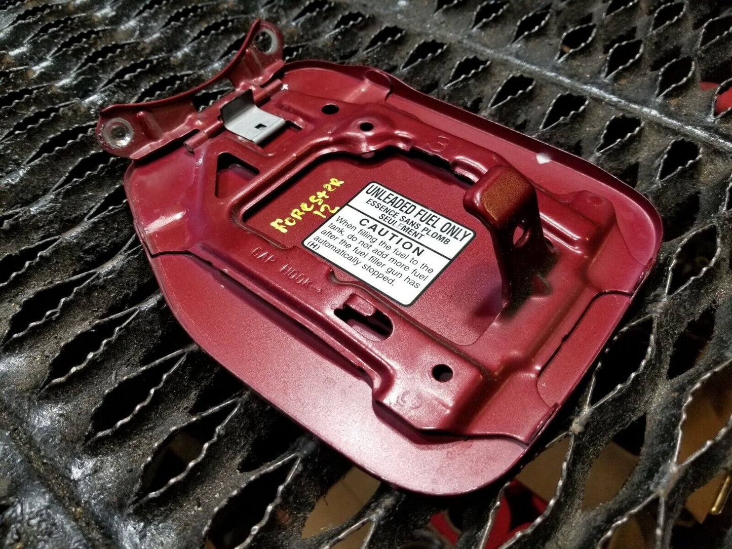 11 12 13 Subaru Forester Fuel Gas Tank Door Lid OEM 33k