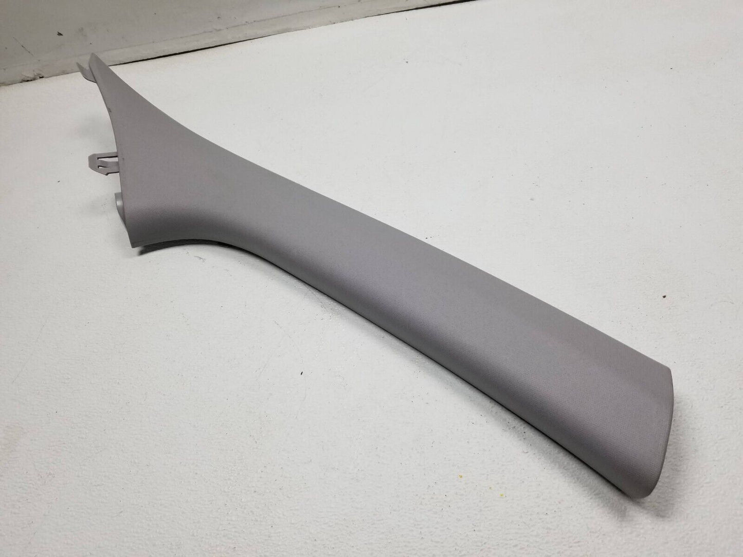 14 15 16 17 Hyundai Elantra Gt Windshield A Pillar Cover Trim Right Pass OEM