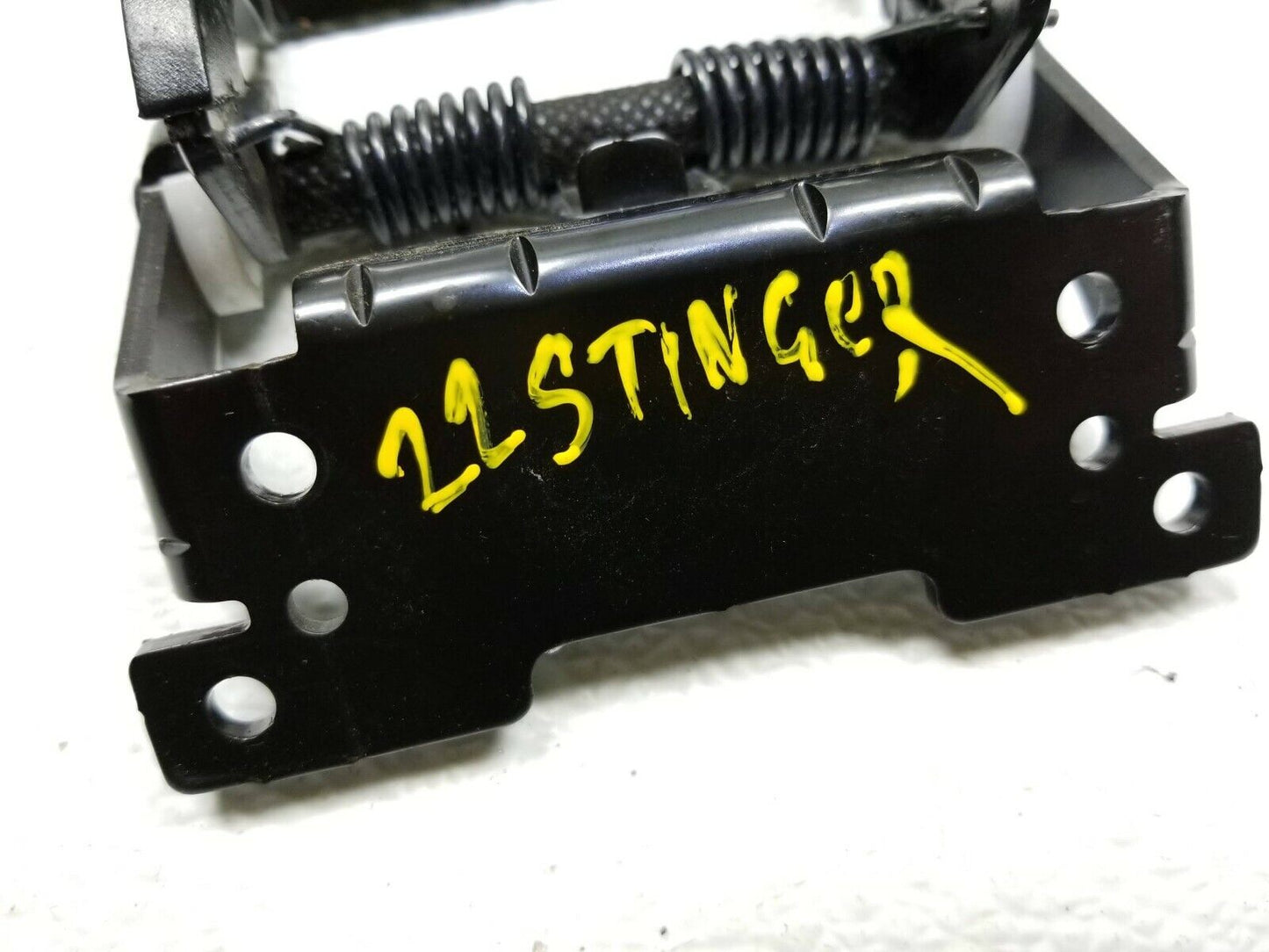 21 22 Kia Stinger Center Console Armrest Hinge OEM 312 Miles