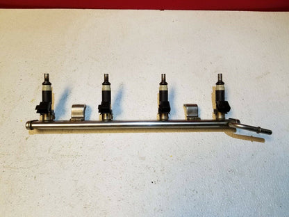 13 14 15 16 Jeep Compass 2.4l Fuel Rail W/ Injectors OEM