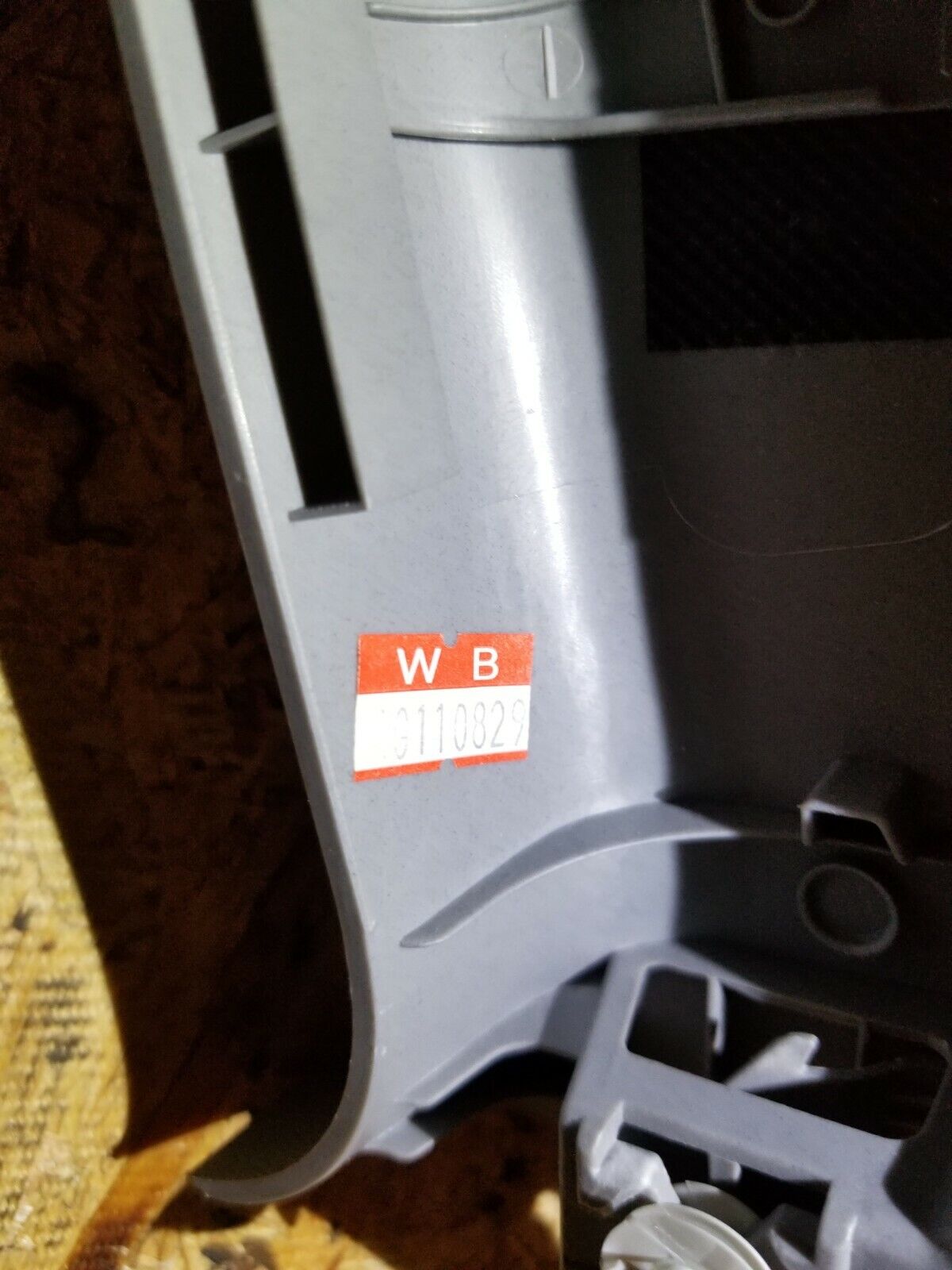 12 13 14 15 16 Hyundai Accent Hatch Pass Side Center Upper B Pillar Trim OEM