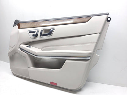 2011 - 2015 Mercedes E350 W212 Front Door Trim Panel Right Passenger Side OEM