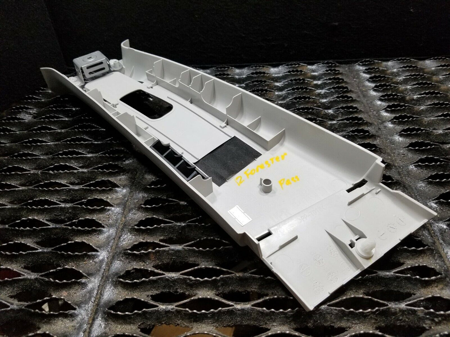 11 12 13 Subaru Forester Passenger Right Rh B Pillar Trim Cover Panel OEM 33k