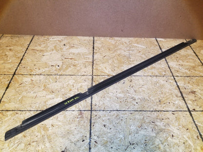 07 08 09 10 Mercedes R350 Rear Left Driver Door Window Belt Seal Molding OEM