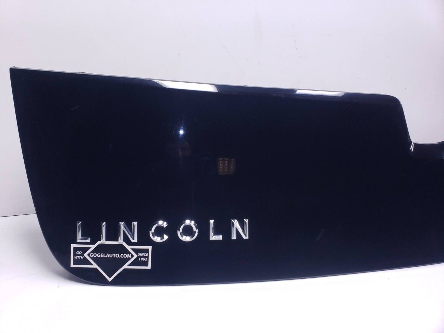 2010-2019 Lincoln MKT Tailgate Trunk Liftgate Trim Molding OEM