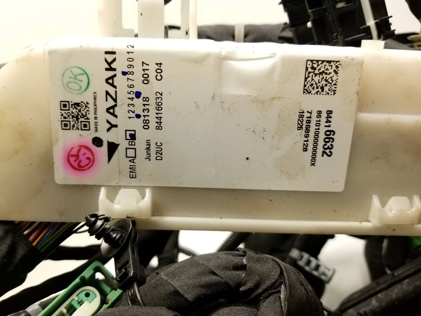 18 19 Chevrolet Equinox Engine Wire Harness W/ Fuse Box 1.5l AWD OEM