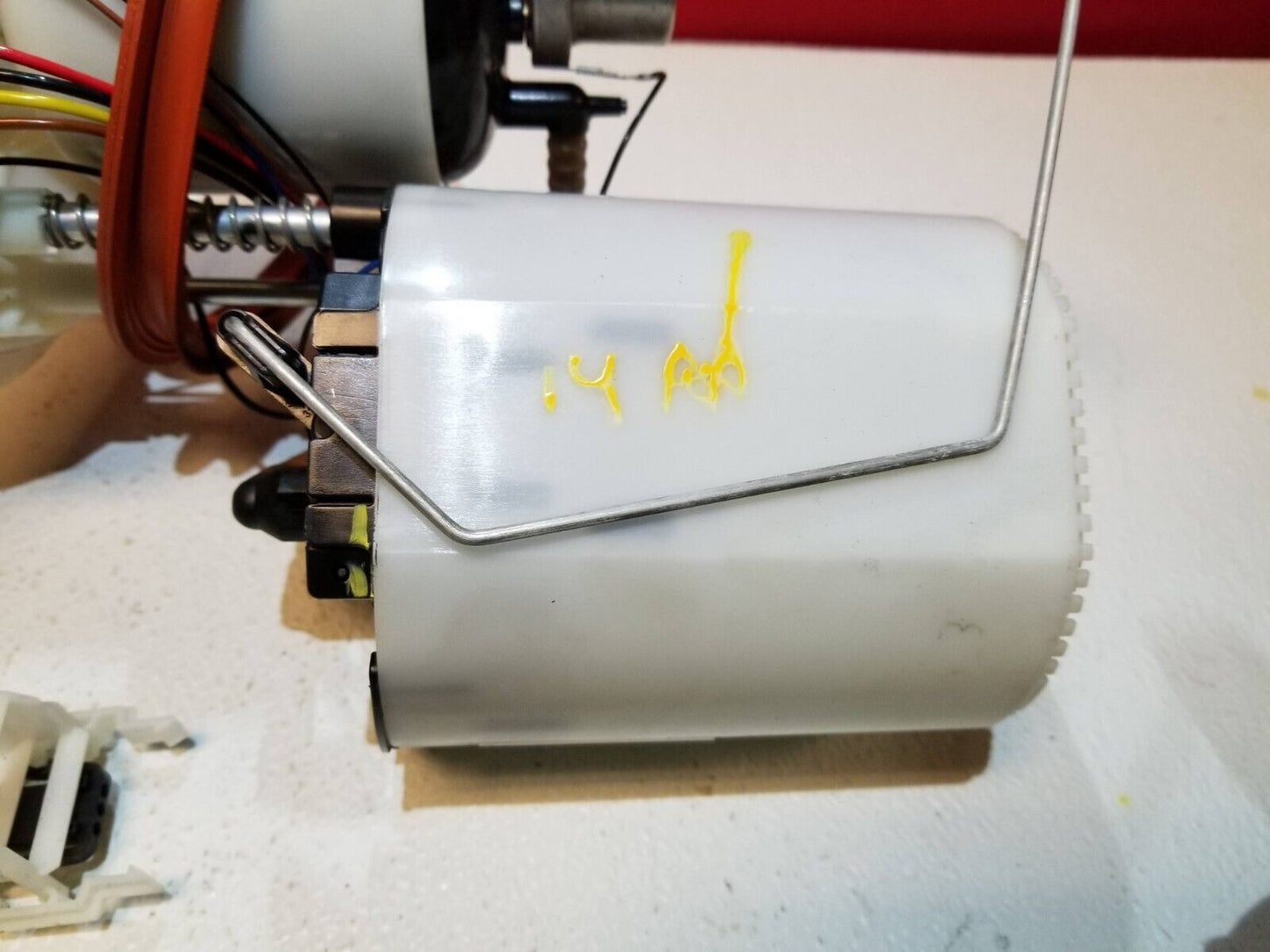 12 13 14 15 Audi A6 3.0t Fuel Gas Pump W/ Sending Level Sensor Assy OEM