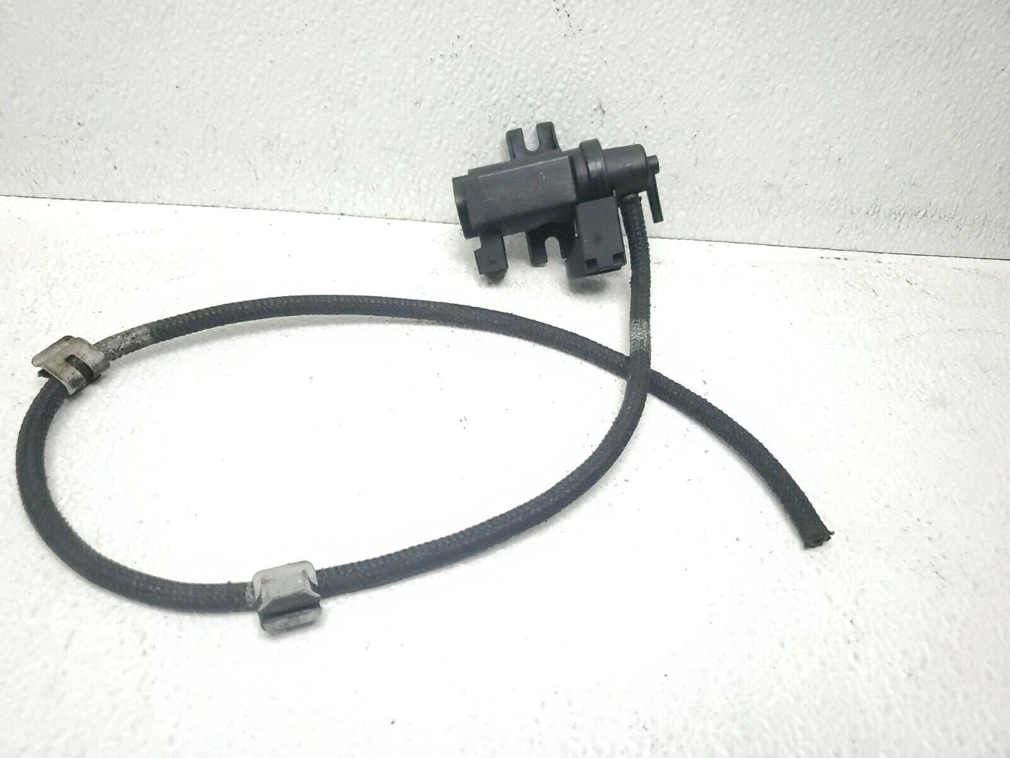 08 09 10 11 12 13 BMW X6 35ix Turbocharger Pressure Valve 7649407  OEM