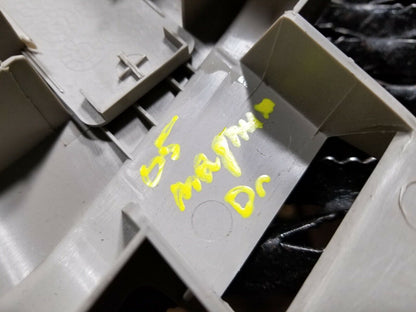 05 06 07 Dodge Magnum Left Driver Side B Pillar Upper Trim Cover OEM