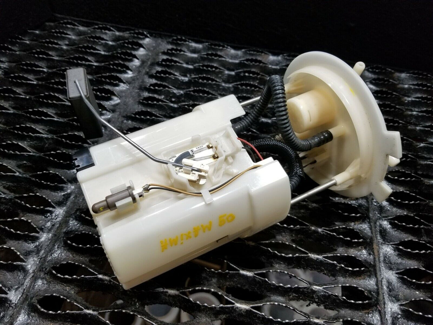 09 10 11 12 13 14 Nissan Maxima Fuel Pump OEM
