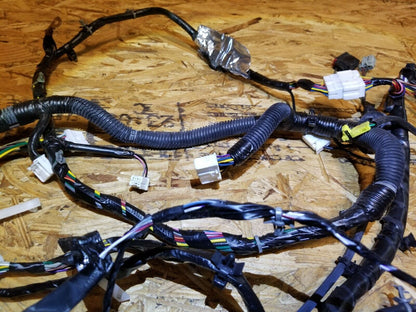 04 05 06 07 Infiniti QX56 Left Driver Side Interior Body Wire Harness OEM