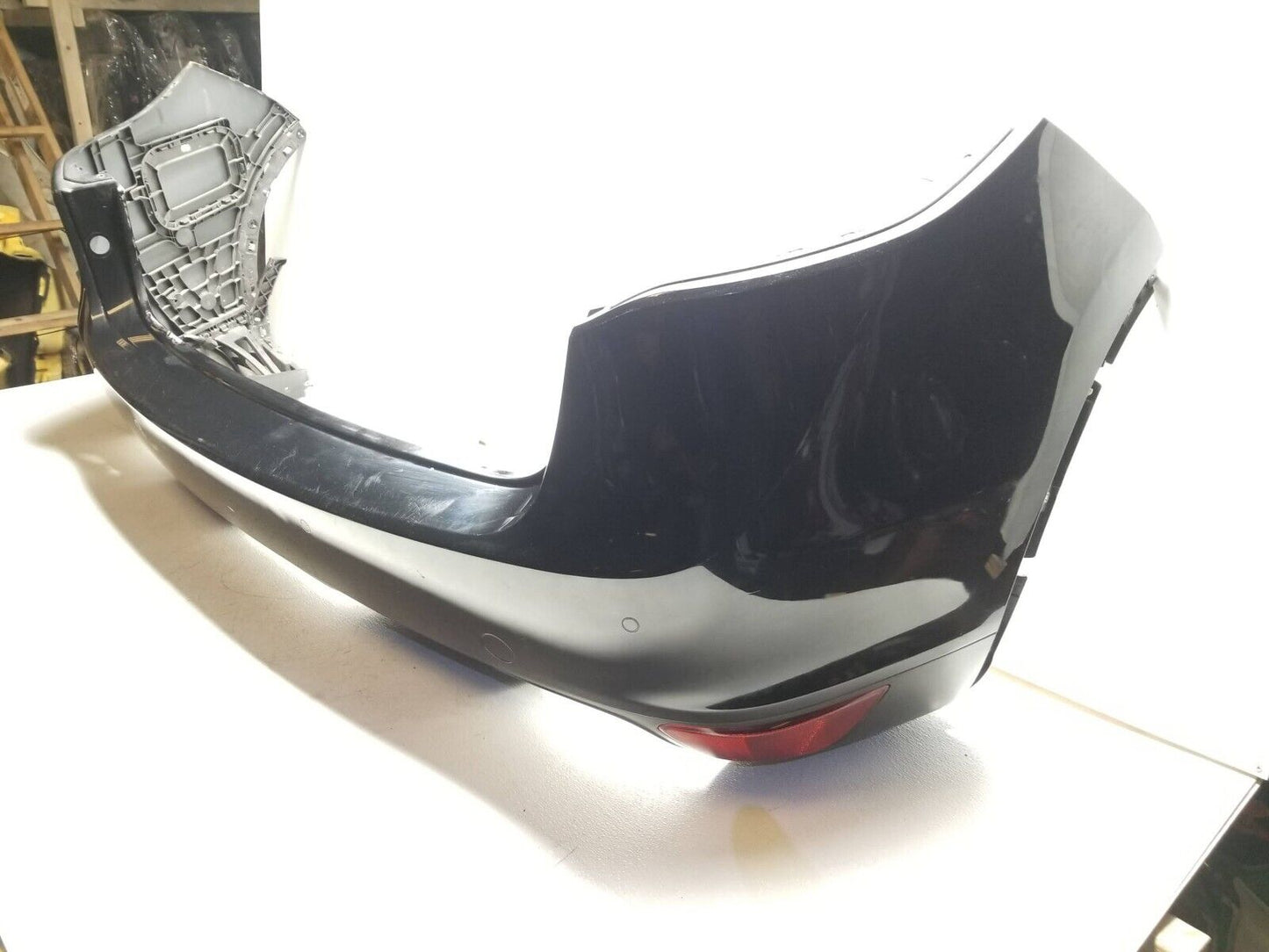 2011 - 2014 Porsche Cayenne 3.6l Rear Bumper Cover ( Paint : A1a1 ) OEM
