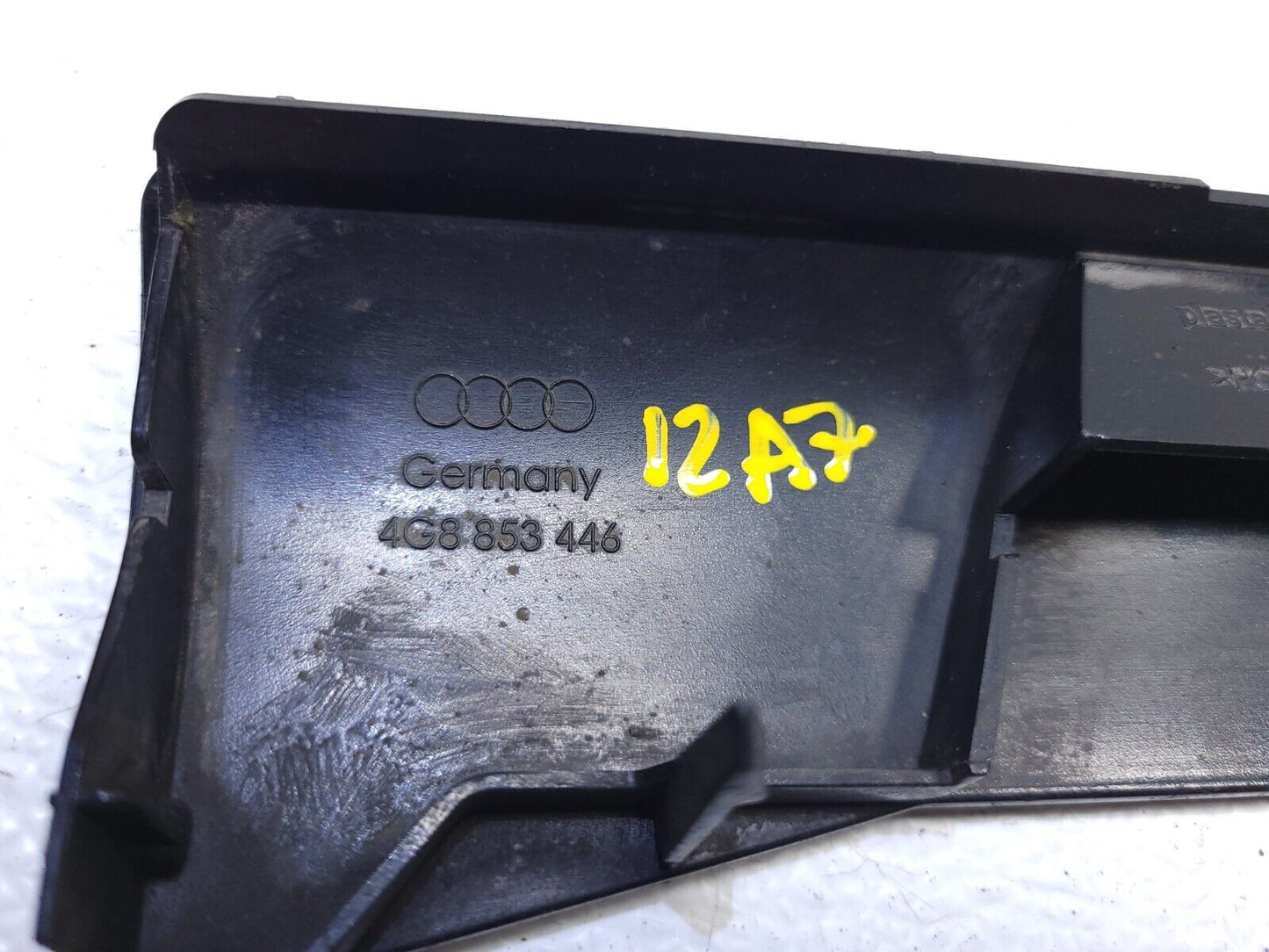 12 13 14 15 16 17 Audi A7 Front Right Passenger Rocker Panel End Cap OEM