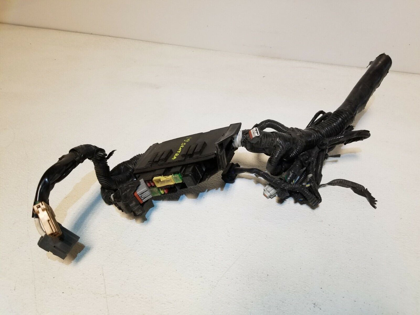 16 17 18 19 Nissan Sentra Fuse Box OEM 49k