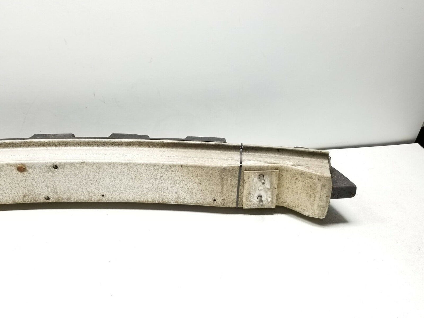 06 07 08 09 Saab 9-5 Sdn Rear Bumper Reinforcement Absorber Bar OEM