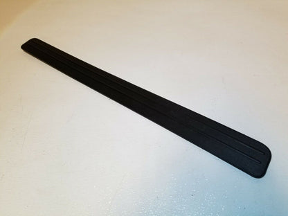 10 11 12 Hyundai Genesis Coupe Front Left Driver Door Step Sill Trim Panel OEM