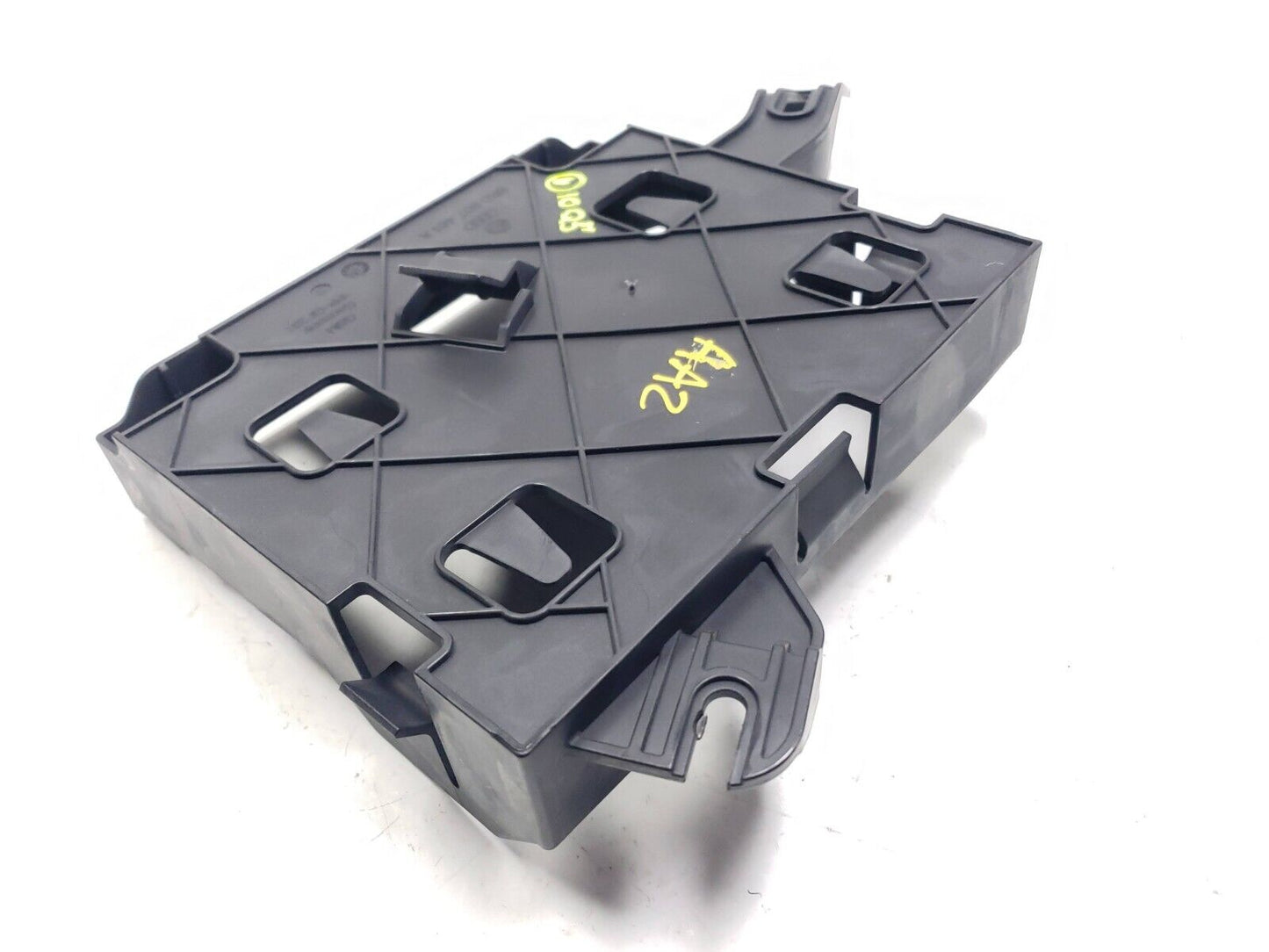 2009-2017 Audi Q5 Body Control Computer Module Bracket  OEM
