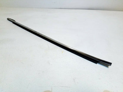 07 08 09 10 11 12 Veracruz Front Right Pass Dooe Window Belt Seal Molding OEM