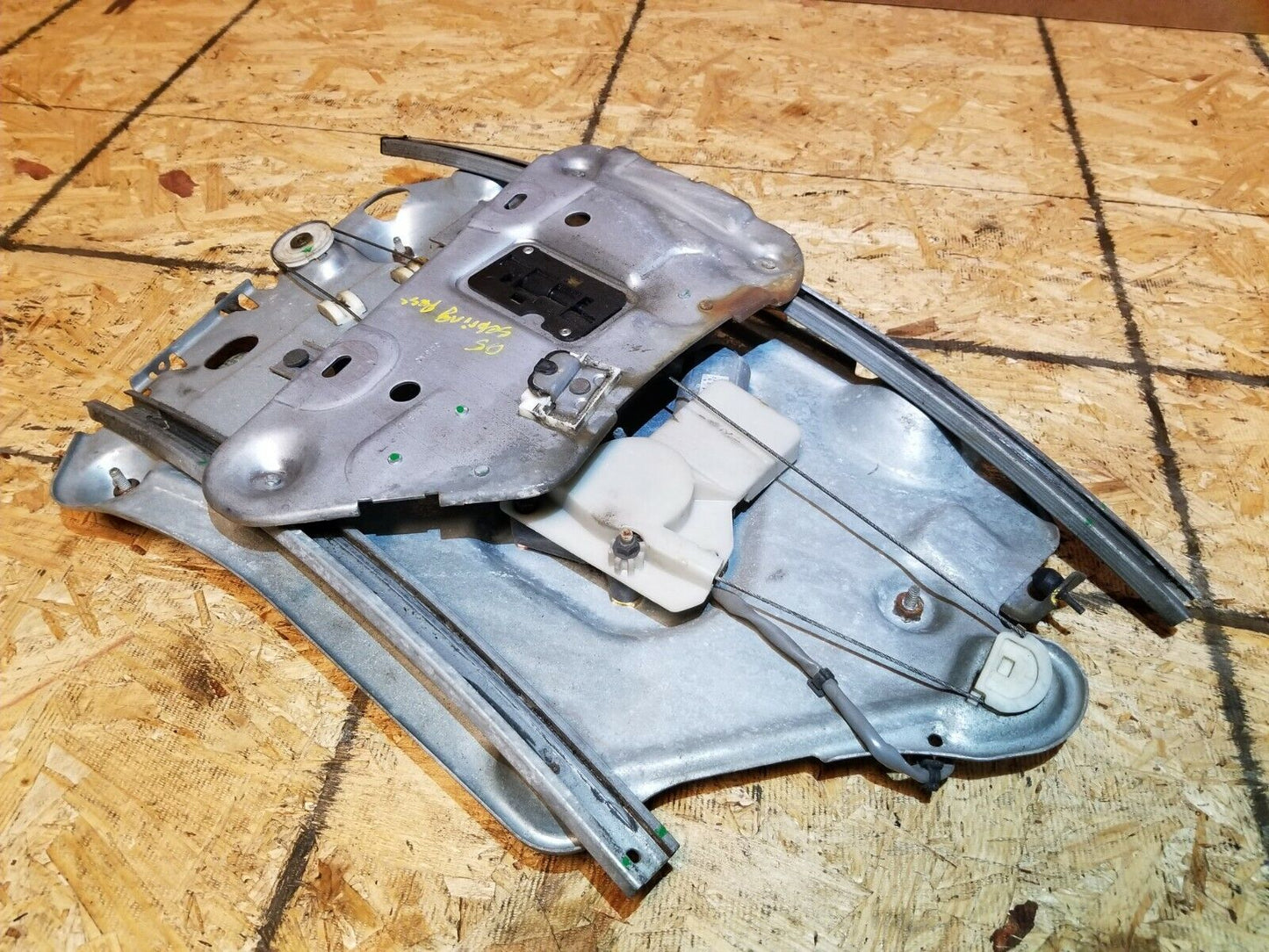 04 05 06 Chrysler Sebring Convertible Front Pass Window Regulator Panel OEM